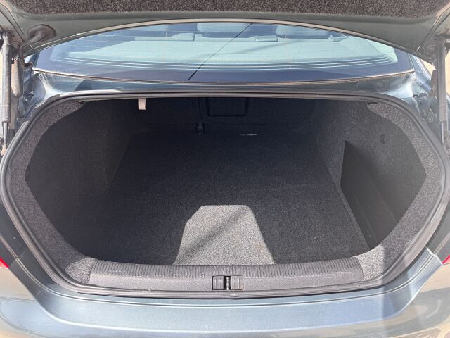 VOLKSWAGEN JETTA ADVANCE 1.9 TDI AUTO SPANISH LHD IN SPAIN ONLY 49000 MILES 2007